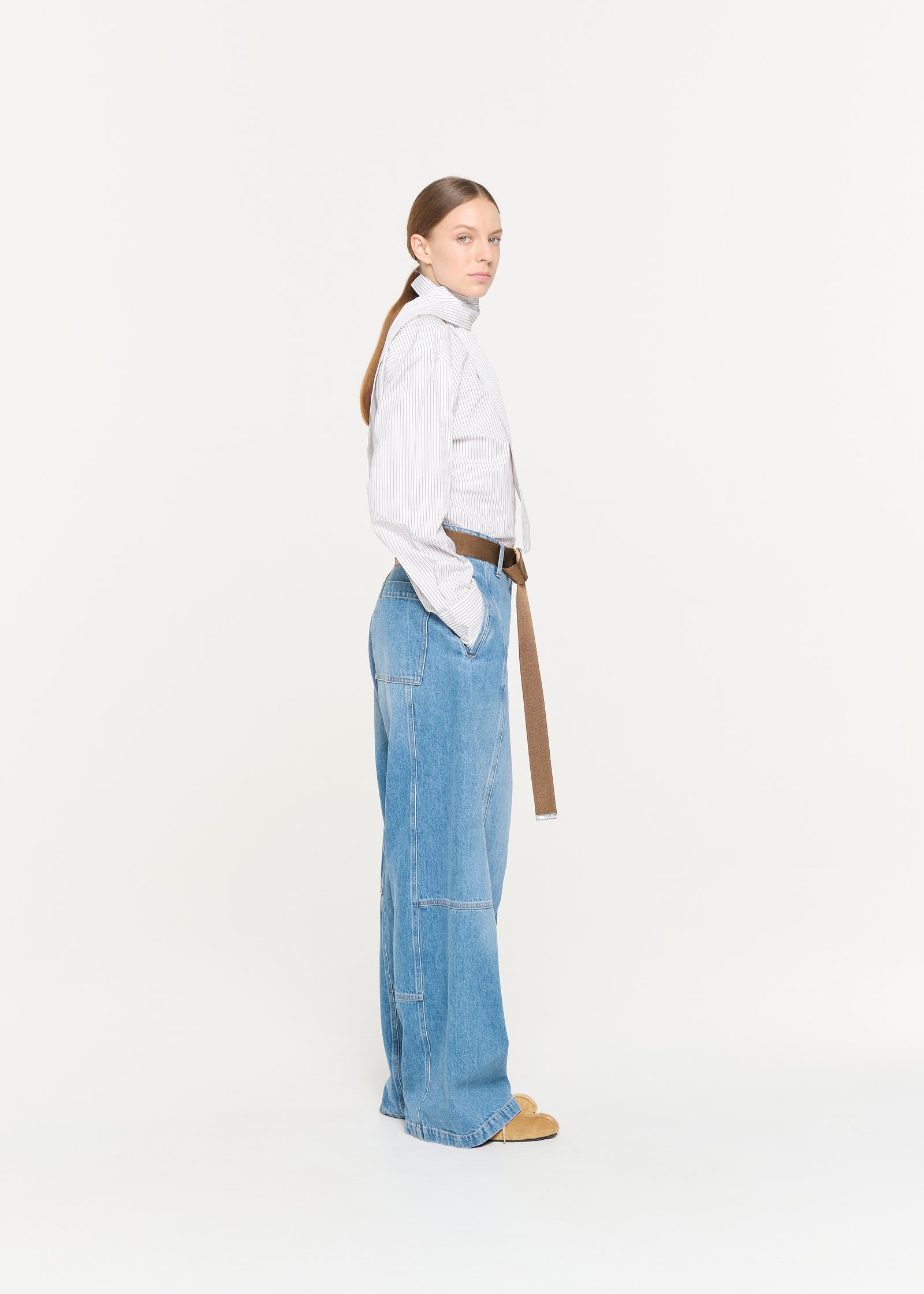 CARGO BELTED  JEANS