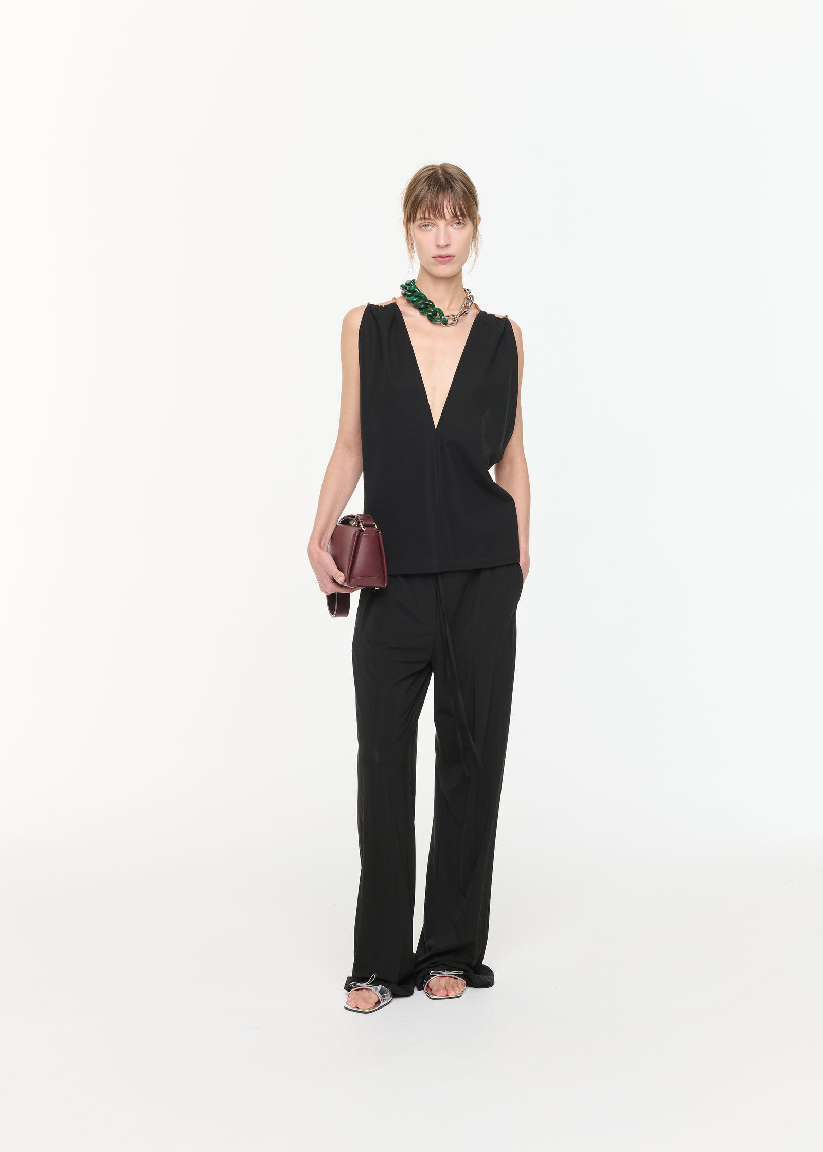 V-NECK CREPE TOP