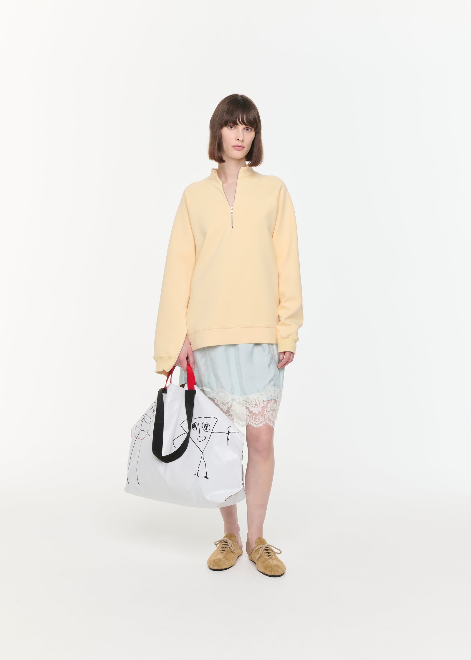 RELAXED FIT SWEATSHIRT IN STRAW COLOR