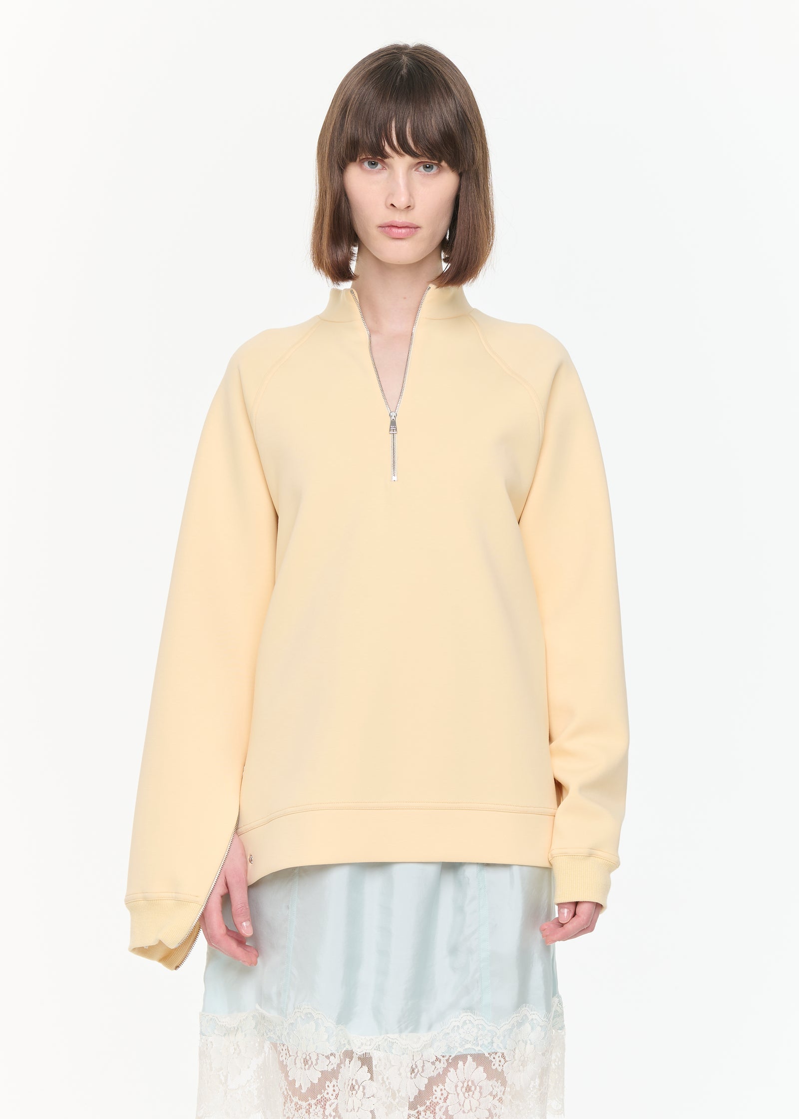RELAXED FIT SWEATSHIRT IN STRAW COLOR