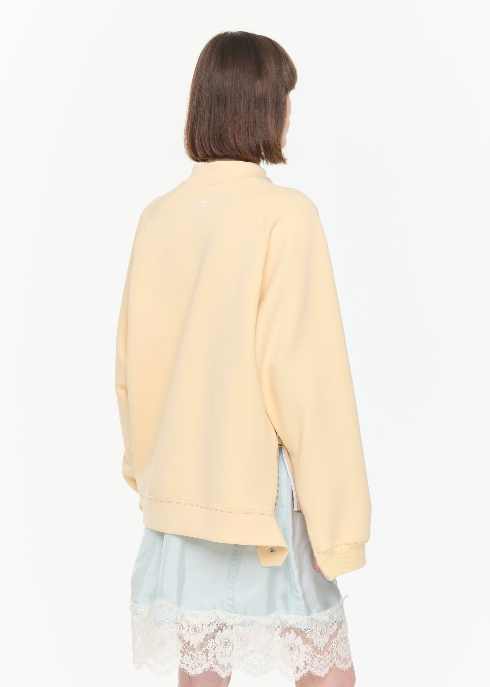 RELAXED FIT SWEATSHIRT IN STRAW COLOR