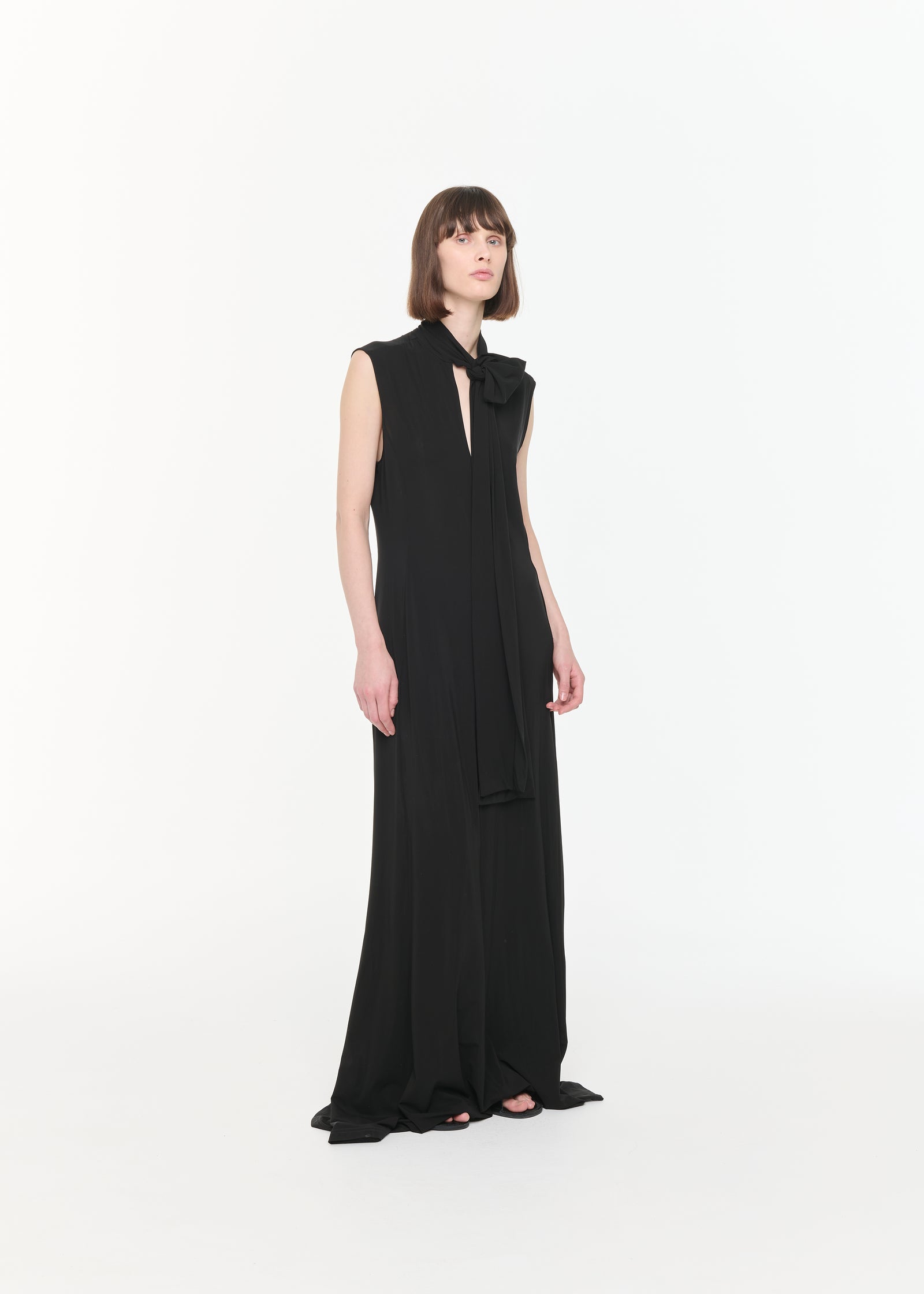 MAXI DRESS WITH SCARF