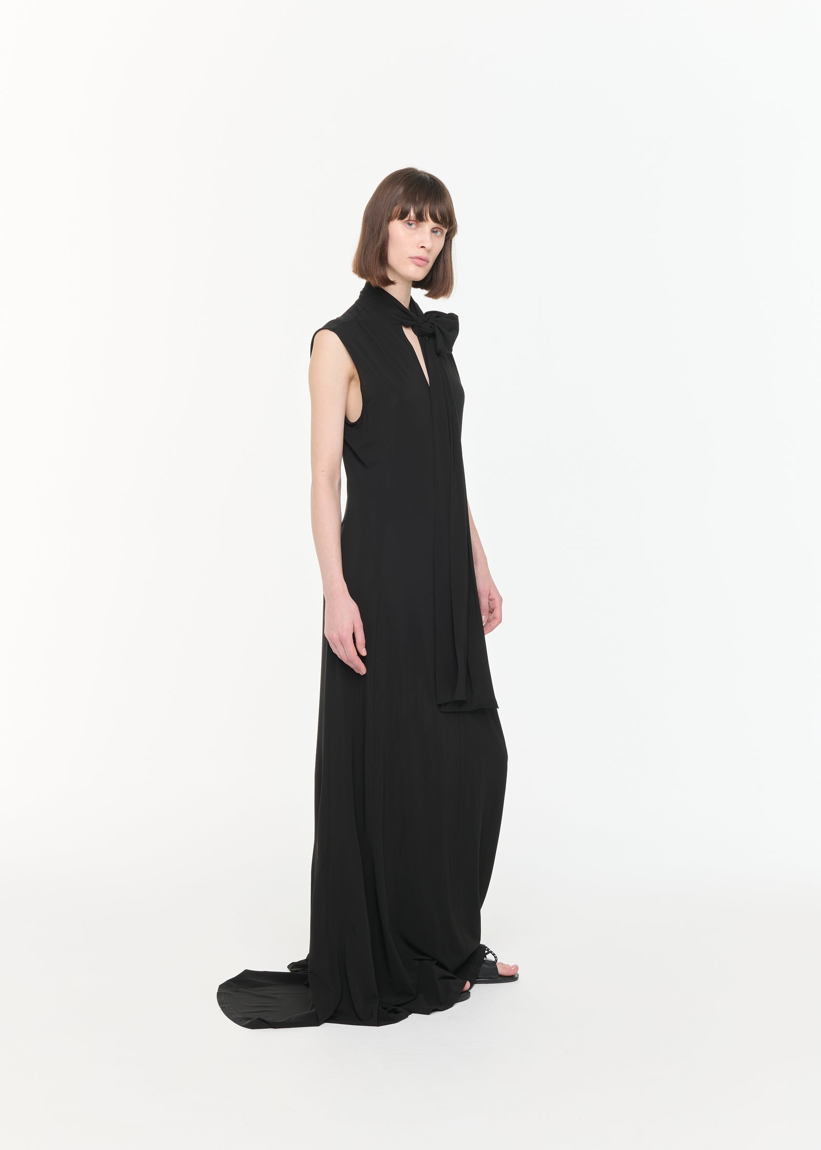 MAXI DRESS WITH SCARF