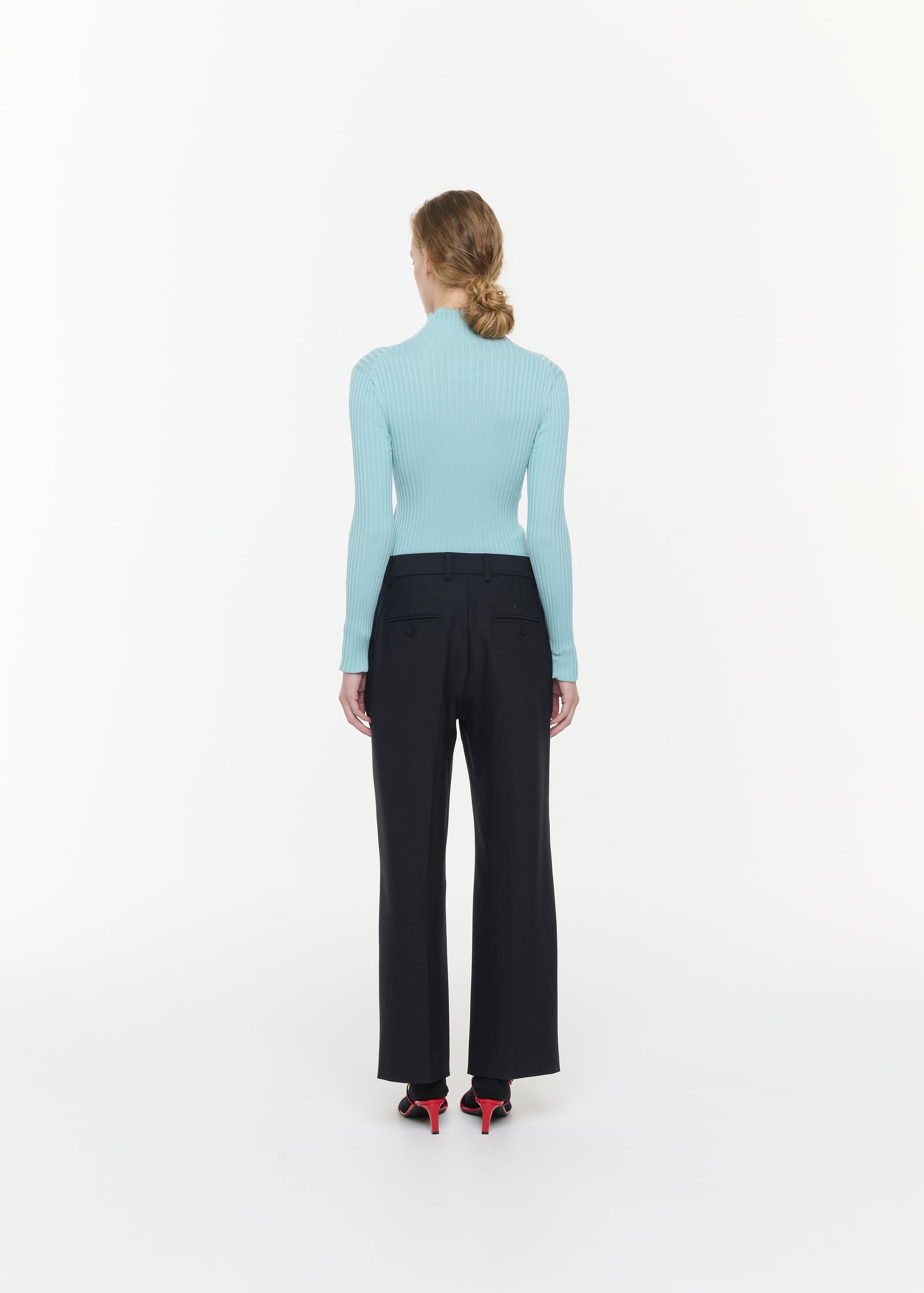 TAILORED TROUSERS IN BLUE WOOL GABARDINE