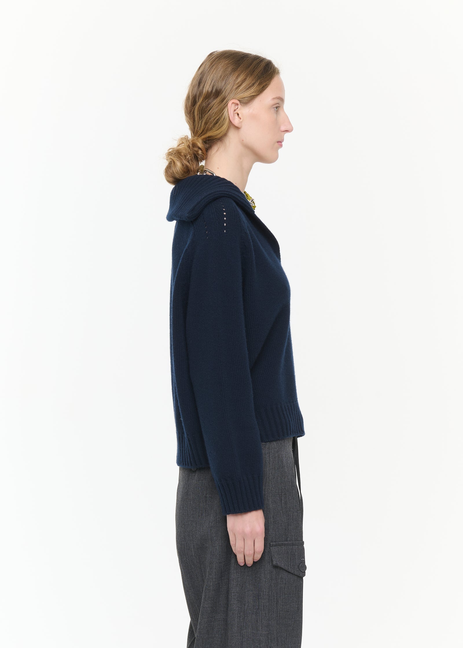 WOOL CASHMERE SAILOR V-NECK SWEATER