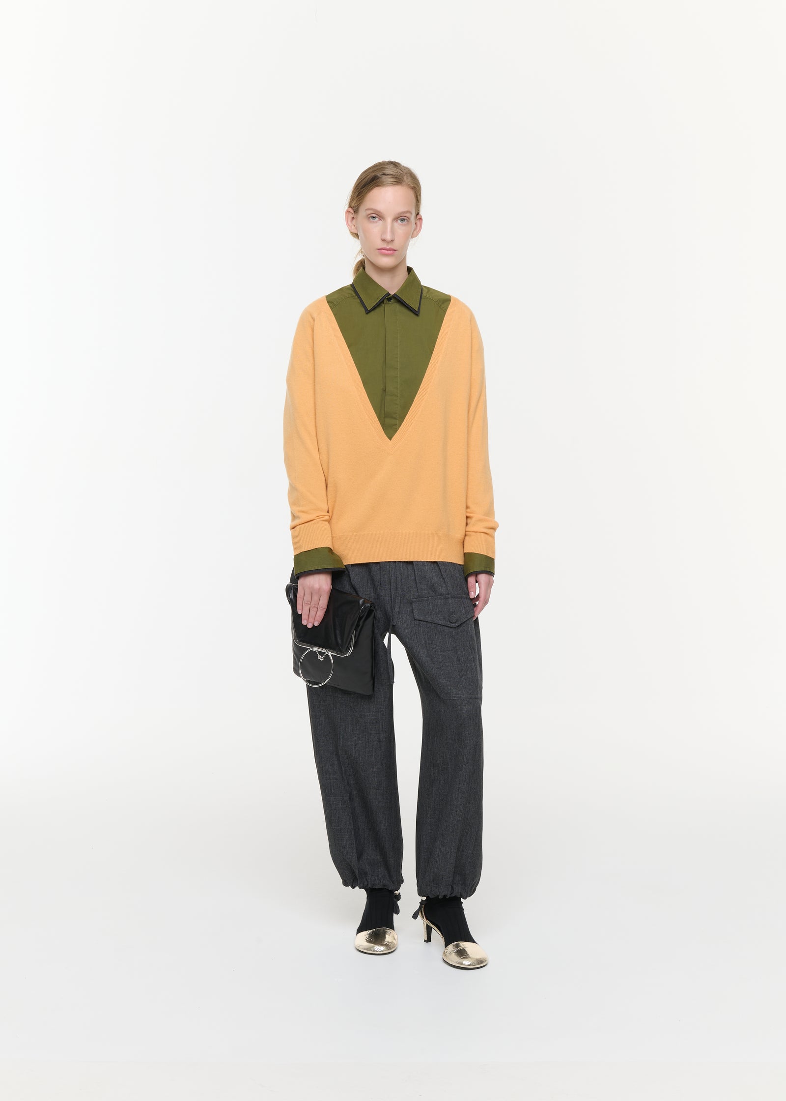 MEDLAR DEEP V-NECK SWEATER