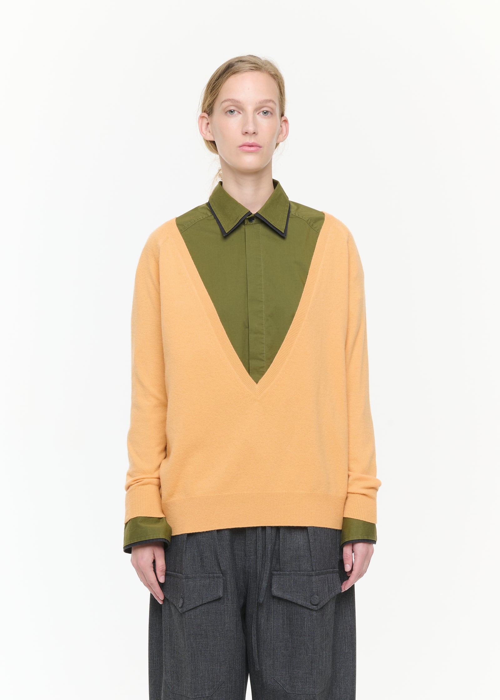 MEDLAR DEEP V-NECK SWEATER