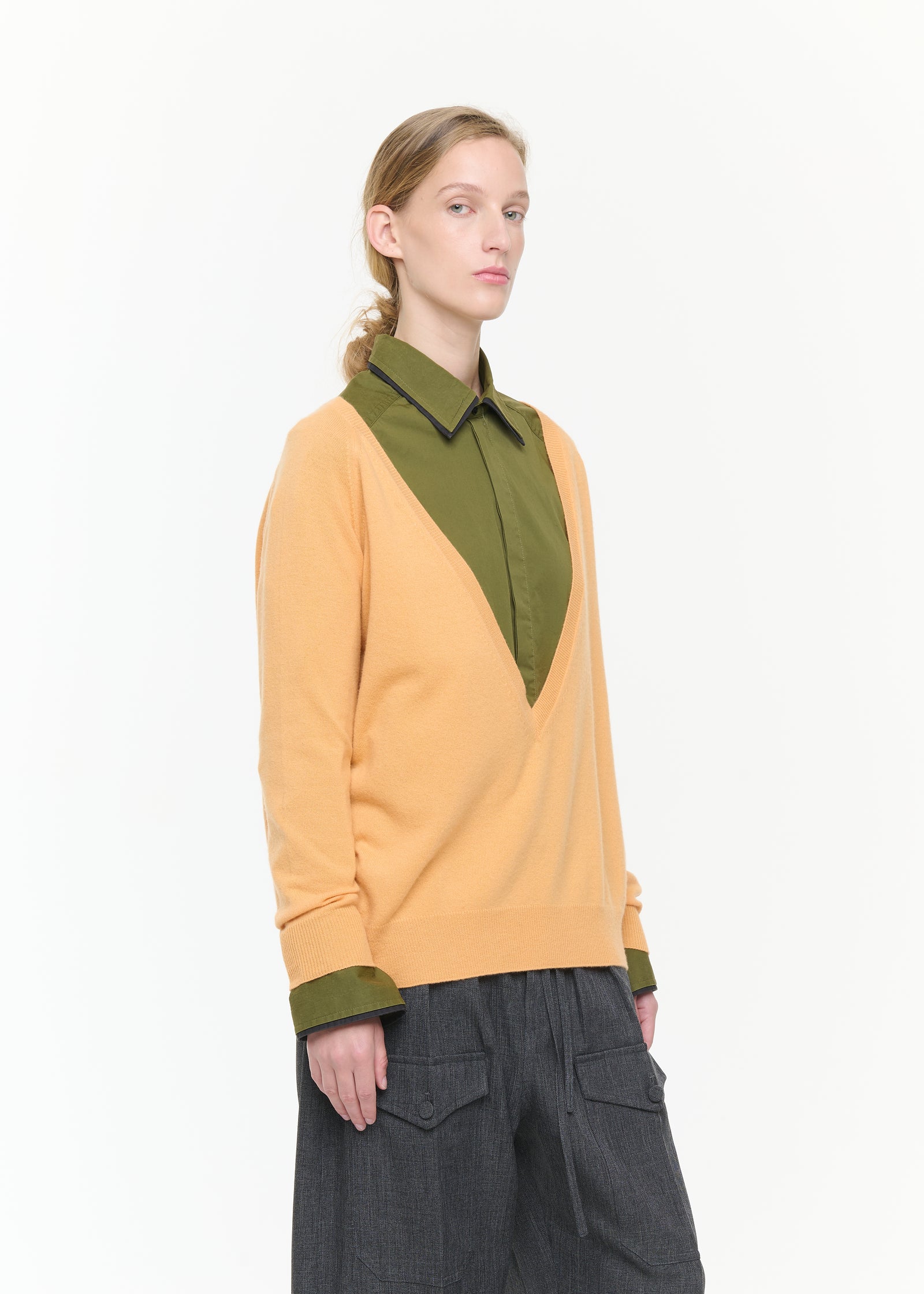 MEDLAR DEEP V-NECK SWEATER