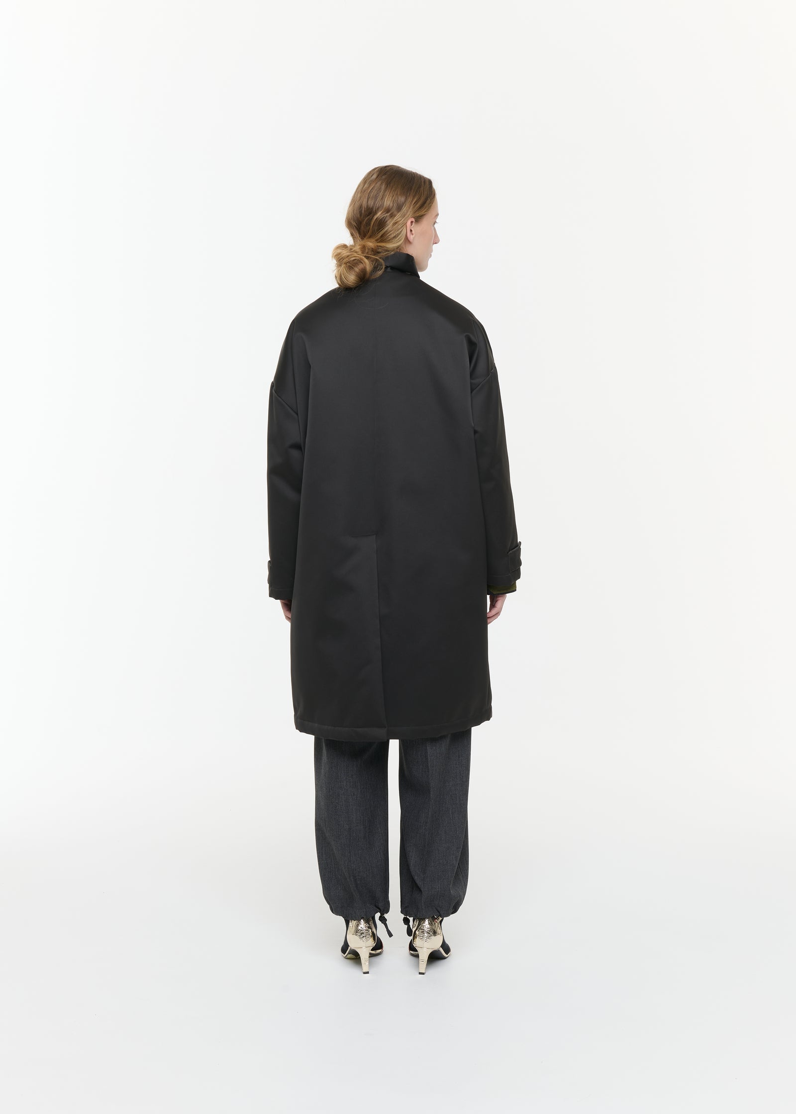 BLACK DUCHESSE COAT