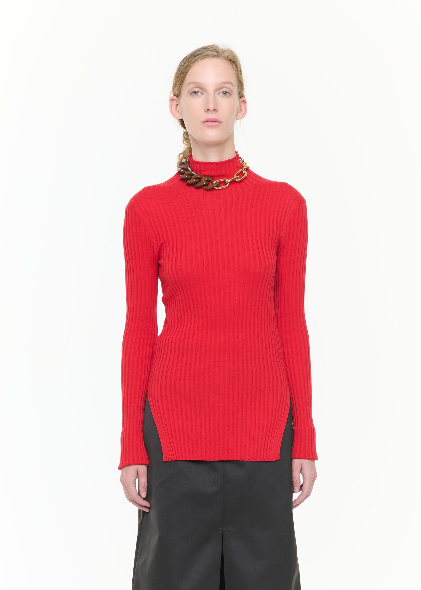 VERMILLION RED RIBBED SILK YARN TURTLENECK TOP