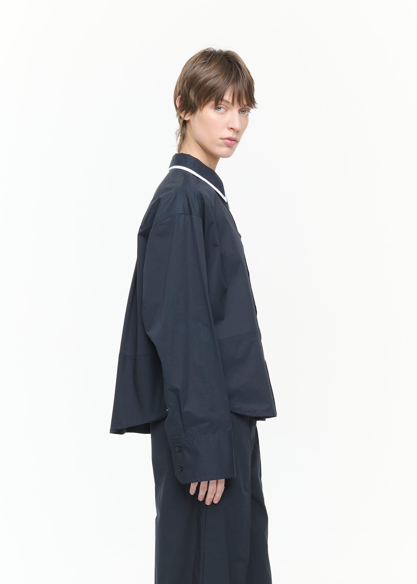 CONTRAST PROFILE BOXY SHIRT