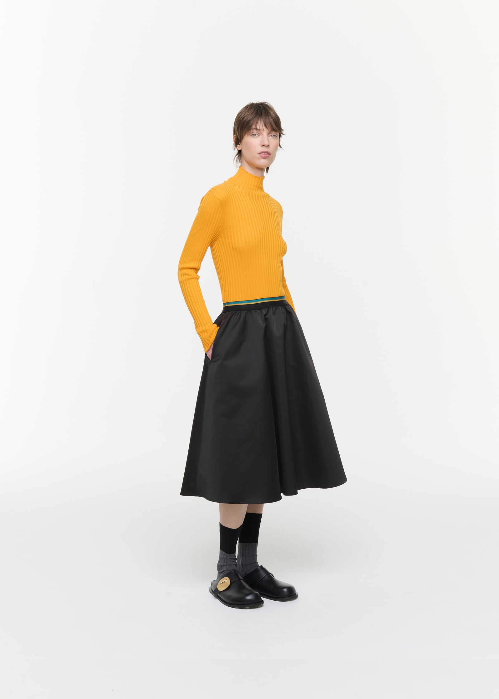 BLACK DUCHESSE A LINE MIDI SKIRT