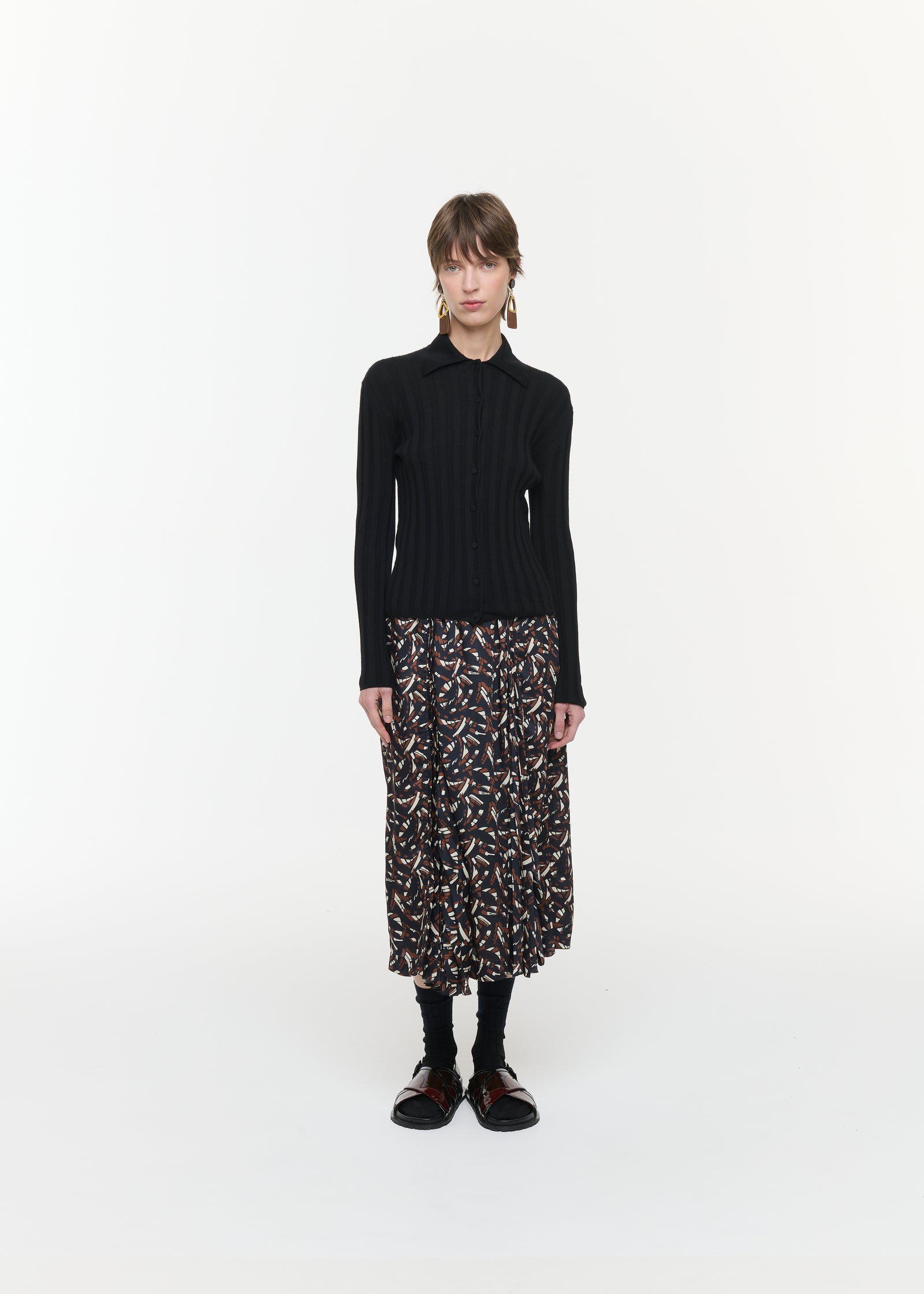 CARDIGAN A COSTE IN LANA NERO
