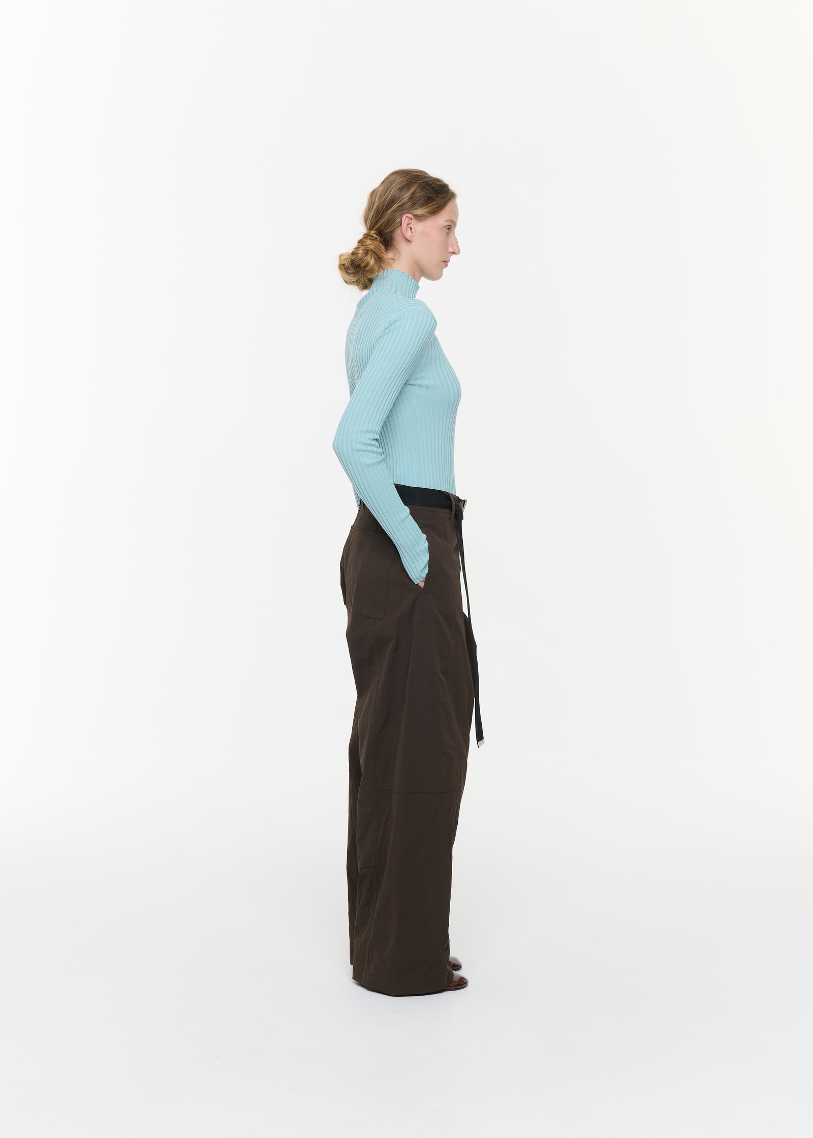 BROWN TECHNICAL TWILL TROUSERS