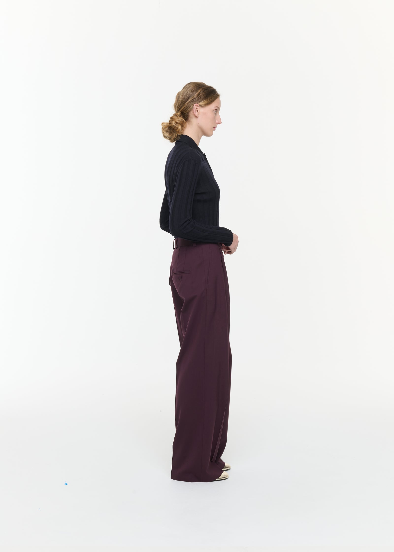 BURGUNDY WIDE LEG WOOL TROUSERS