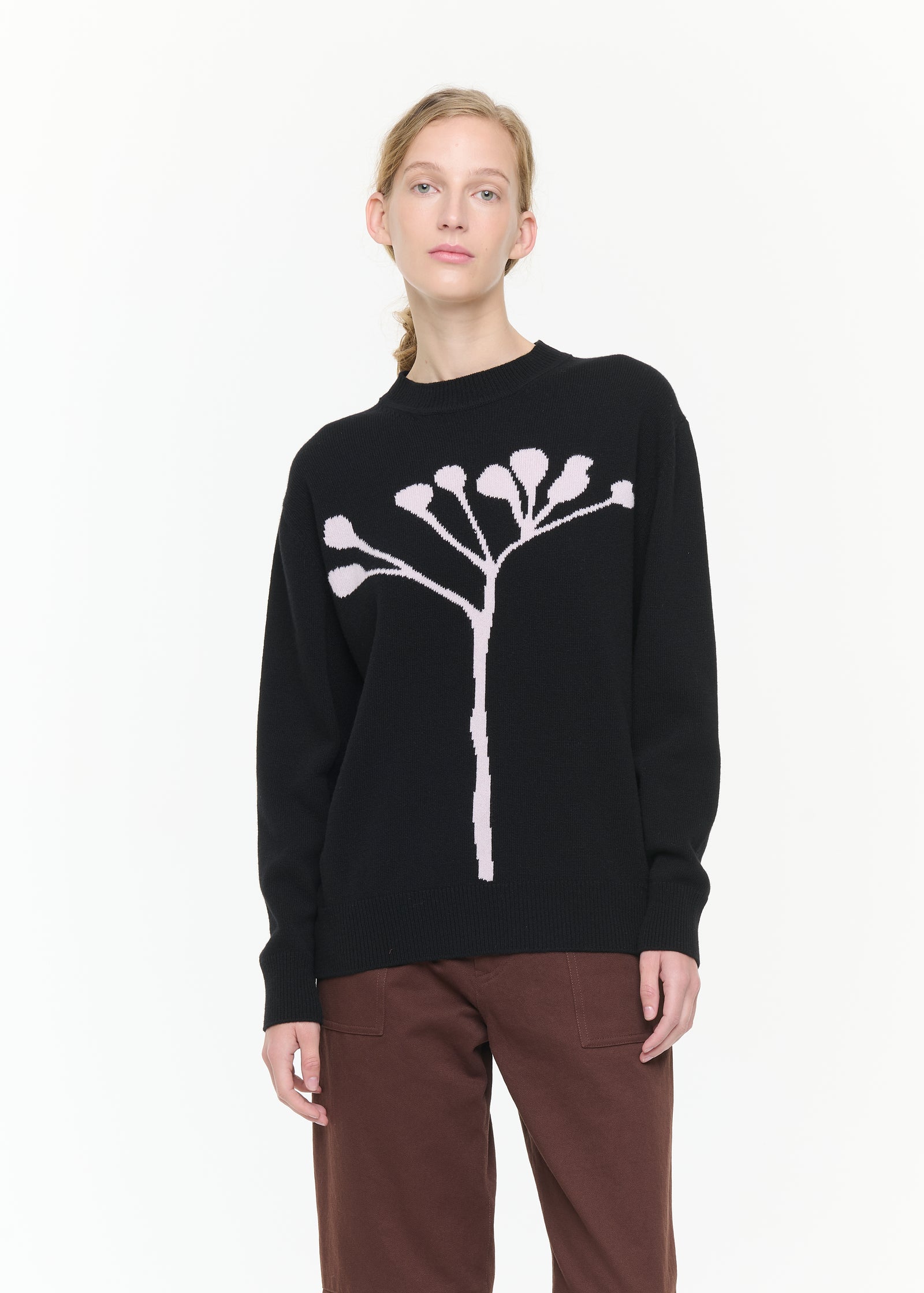 BLACK INTARSIA WOOL SWEATER WITH PINK FLOWER