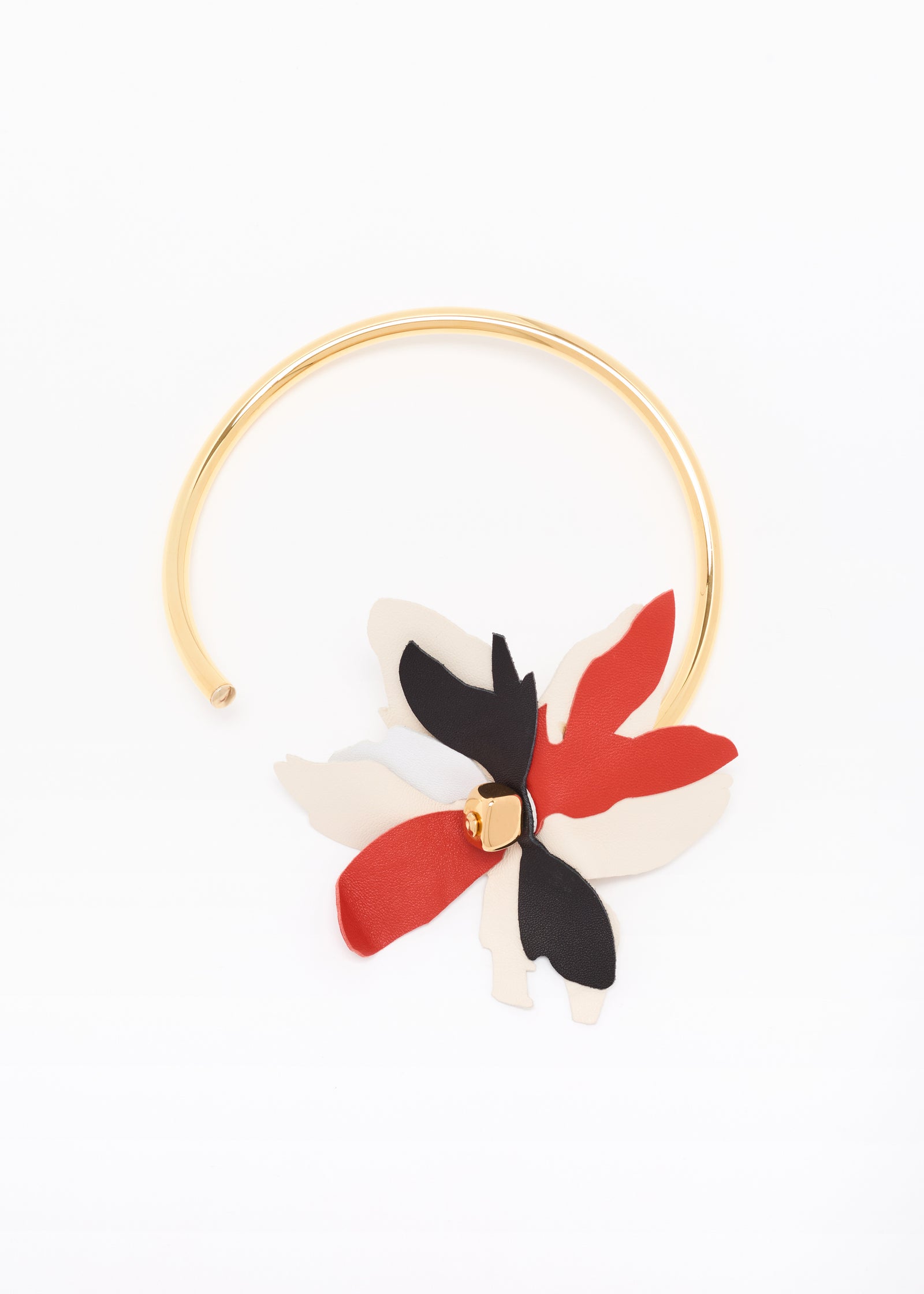 GOLD CHOCKER WITH LEATHER FLOWER
