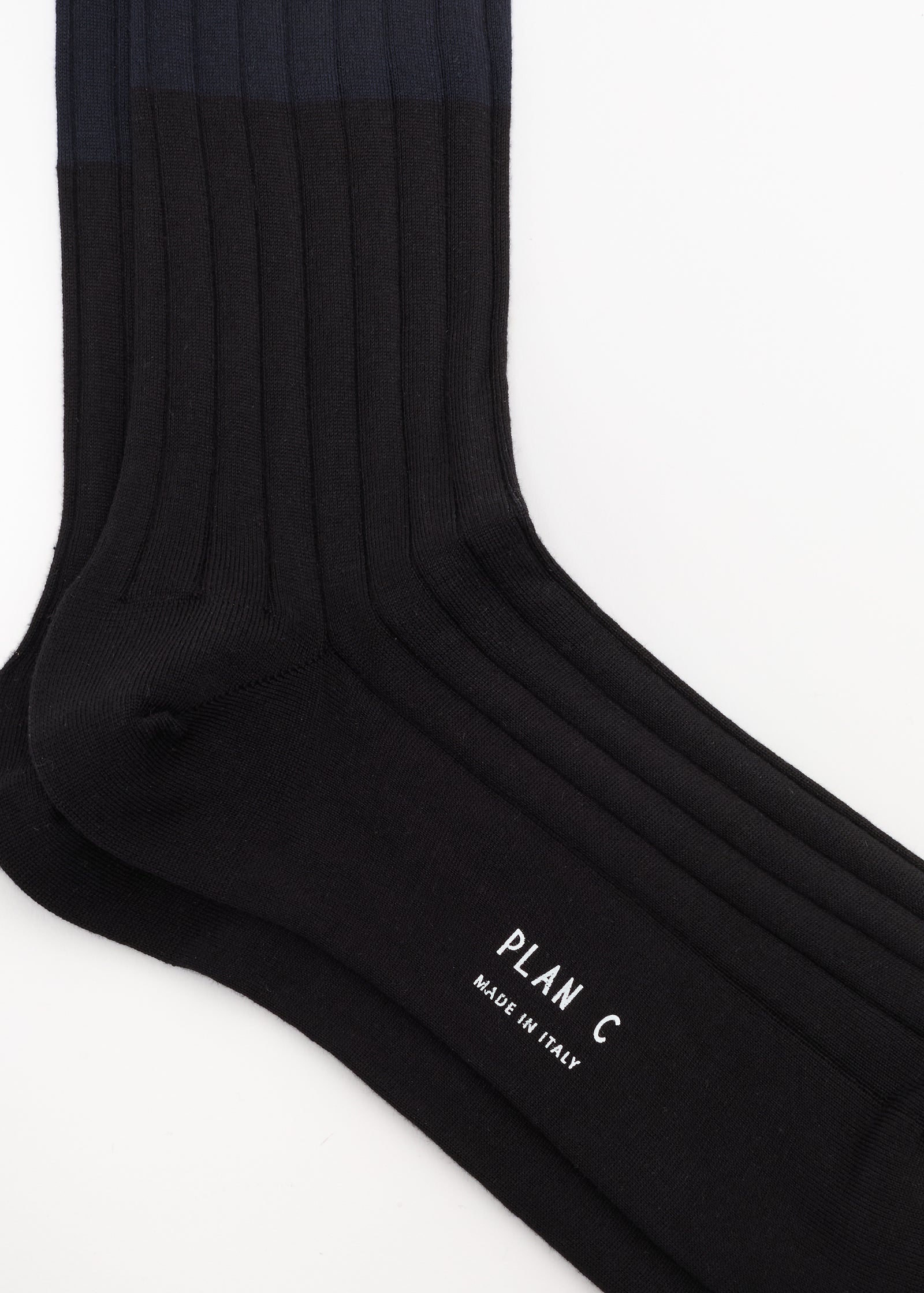 COLOR BLOCK SOCKS BLACK AND NAVY