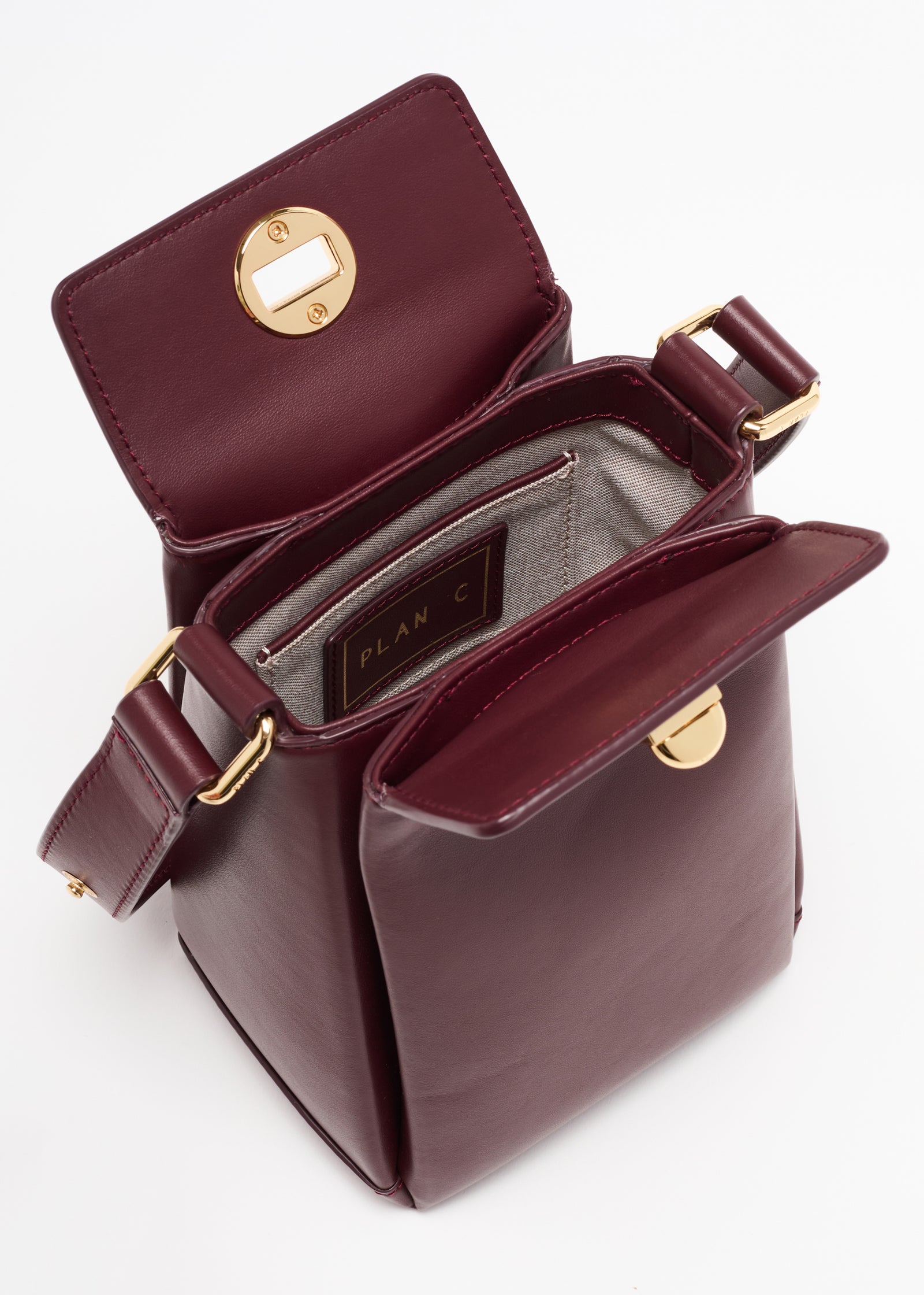 BURGUNDY FOLDED CAMERA BAG