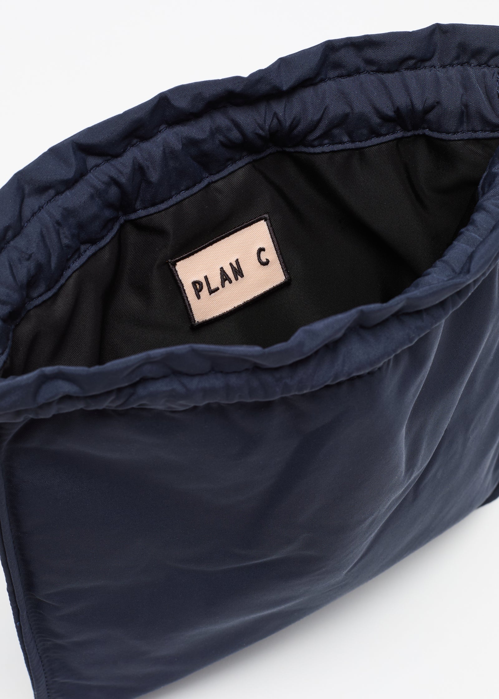 NAVY TAFFETA POUCH