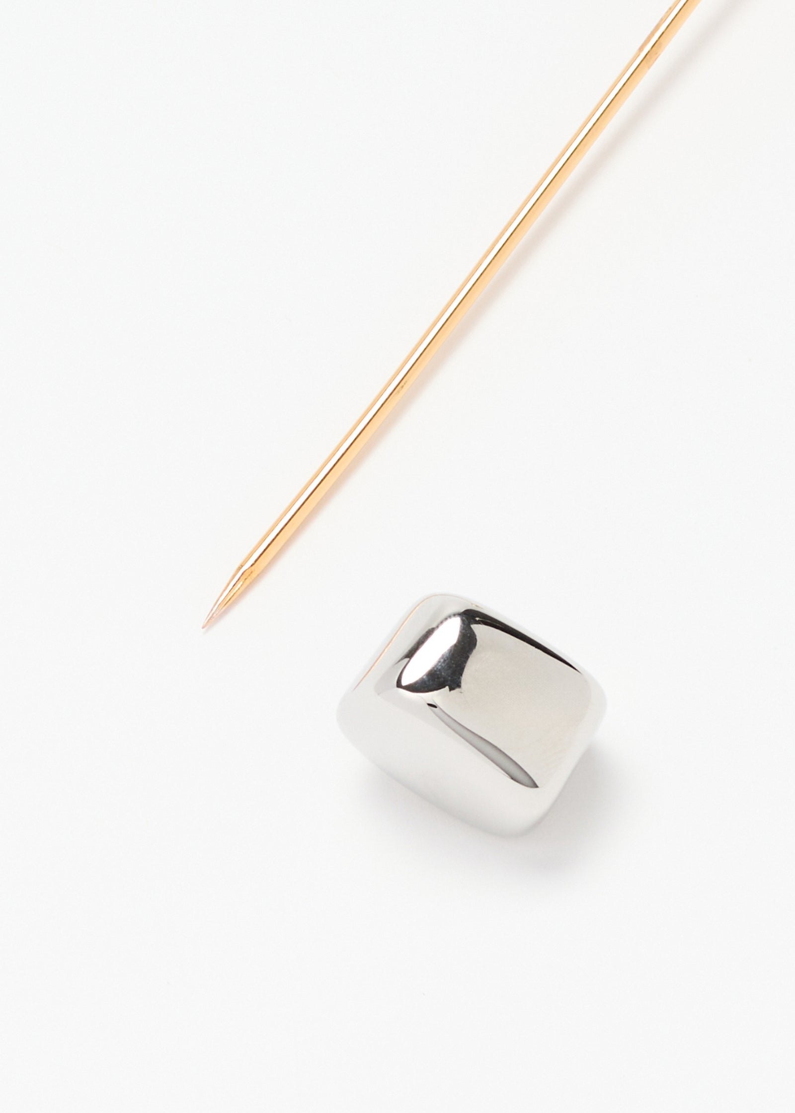 METAL AND GOLD STICK PIN BROOCH