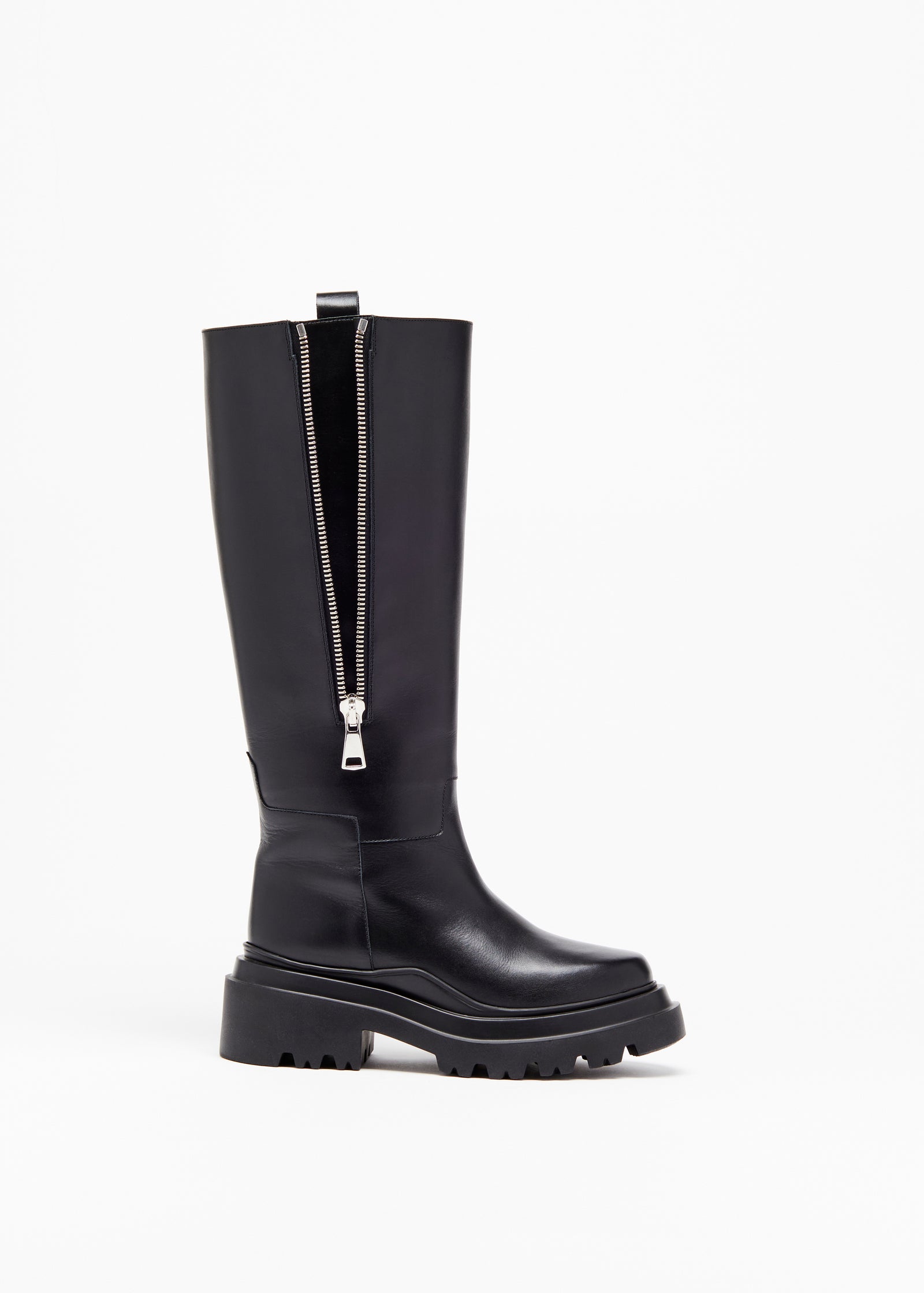 BLACK CHUNKY SOLE LEATHER BOOTS