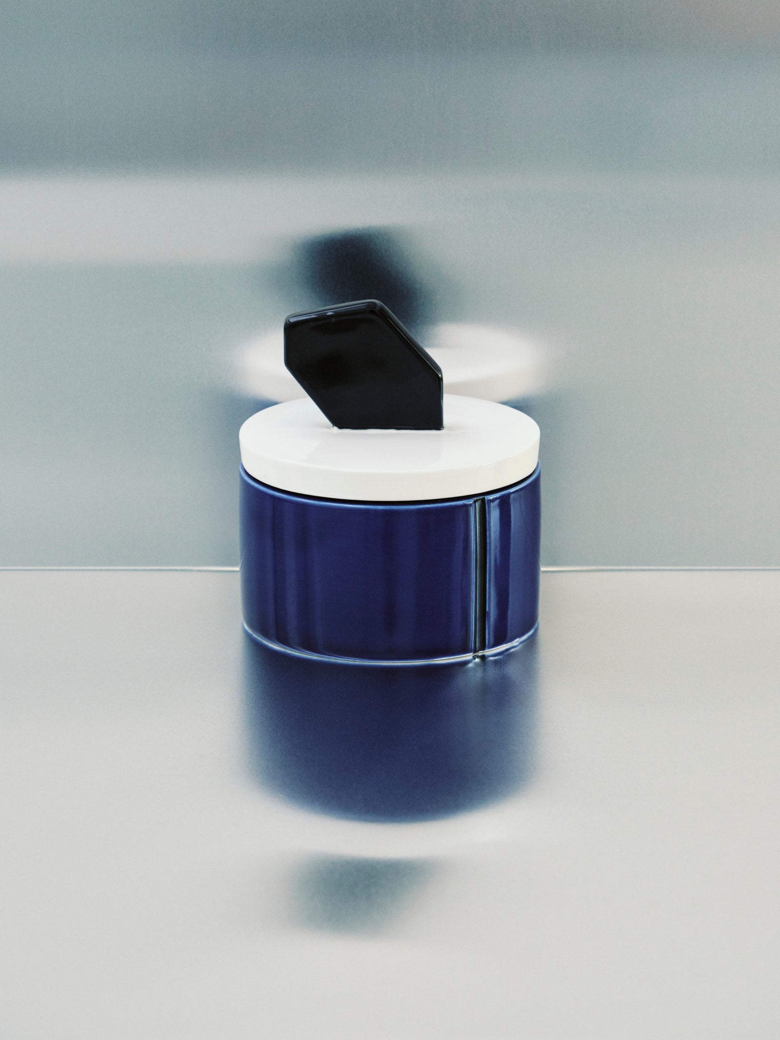 BIG SCENTED CANDLE BLUE