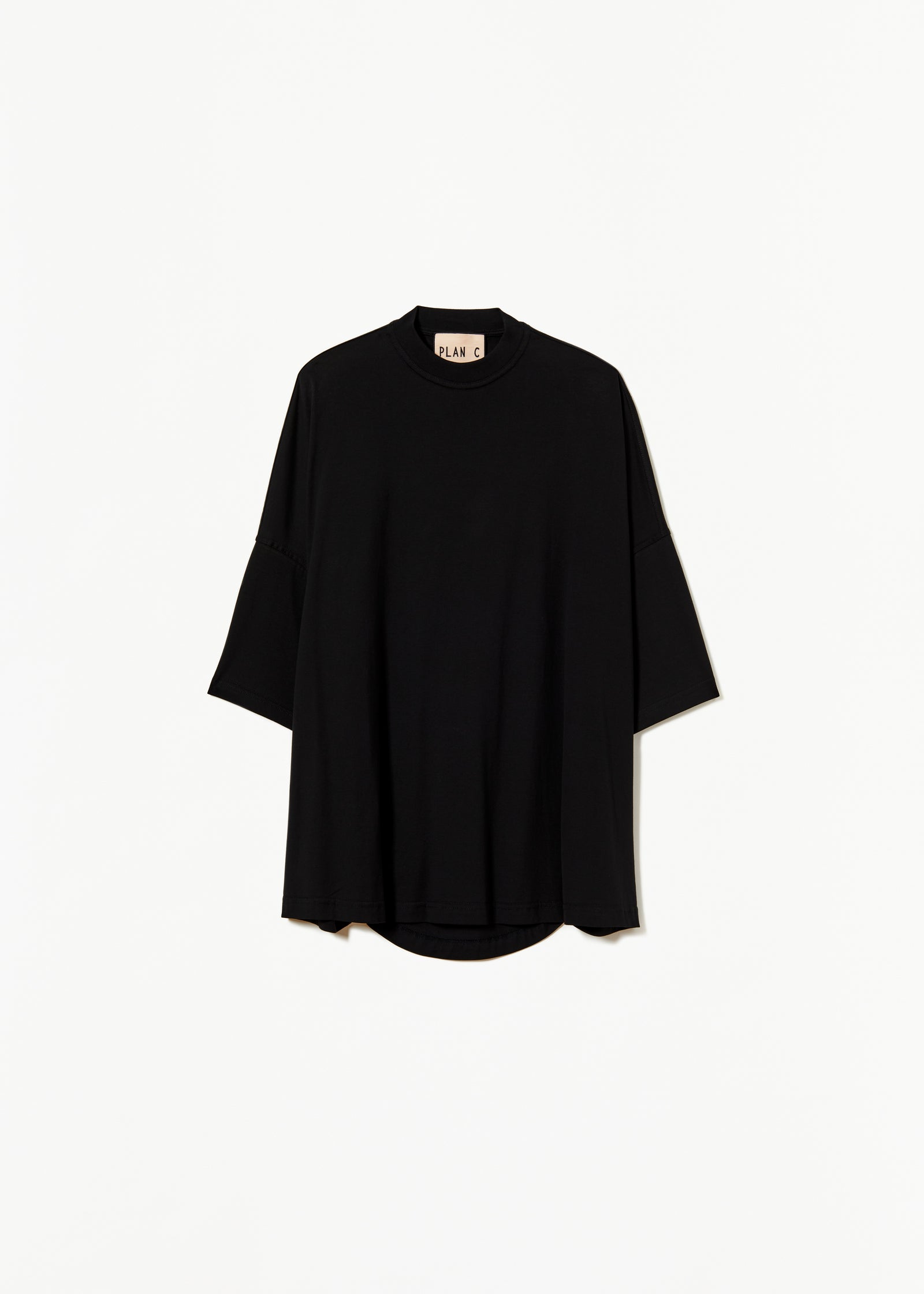 WIDE BLACK T-SHIRT