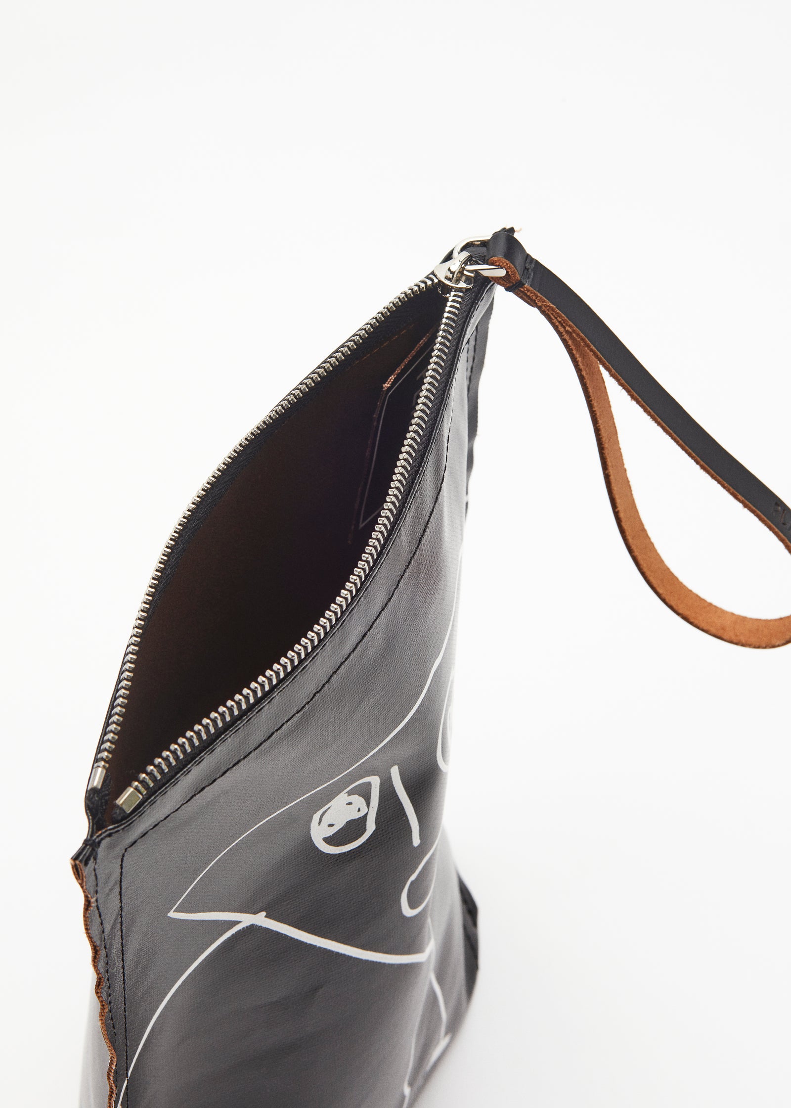 POCHETTE NERA "PILI E BIANCA"